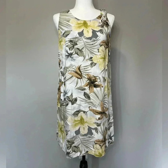 Charlie Tropical Floral Pattern Sleeveless Shift Dress - Picture 1 of 10